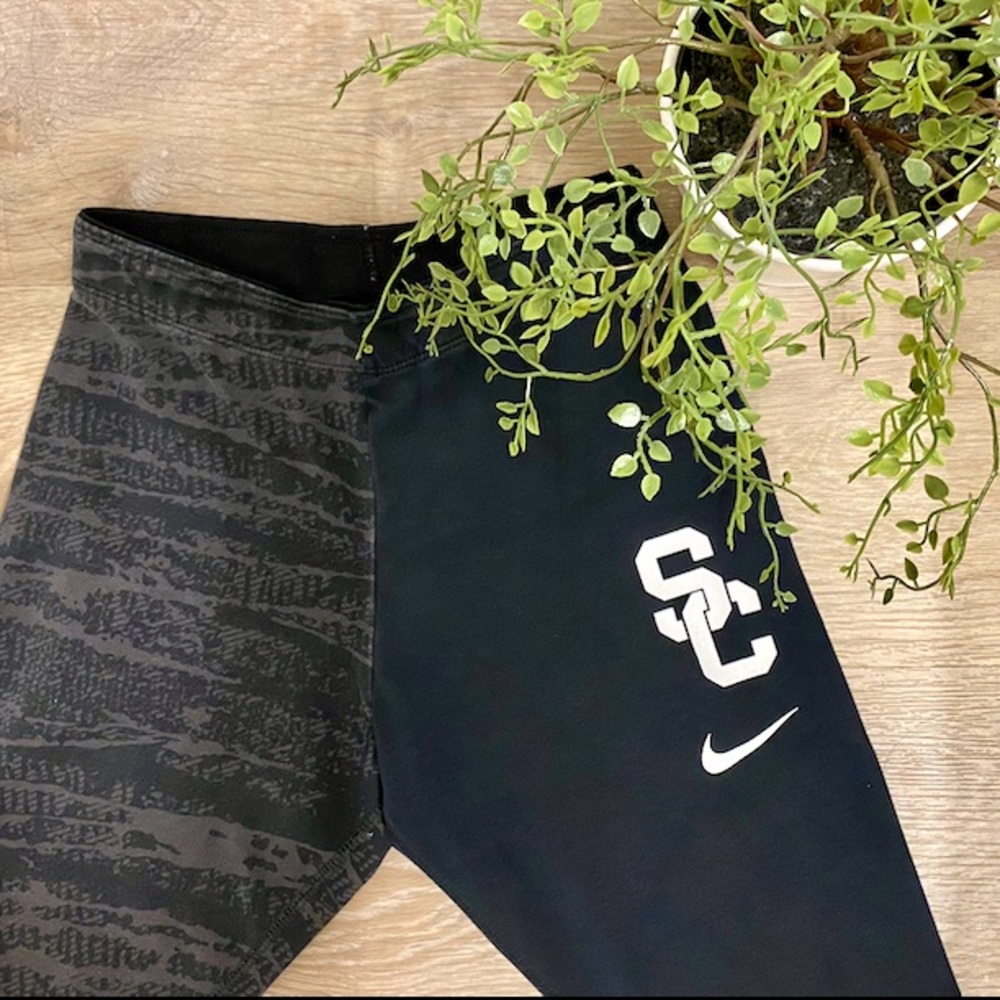 Nike USC Trojans Leg-A-See Performance Leggings